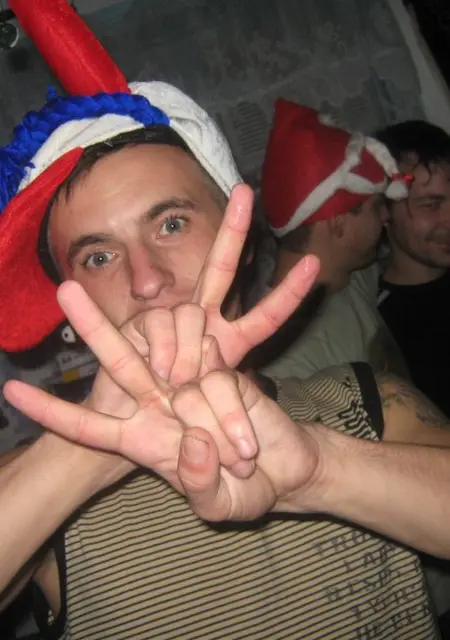 Александр из Майкопа, ищу на сайте знакомства на одну ночь