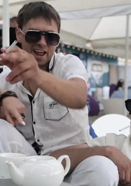 Я Александр, 42, знакомлюсь на одну ночь в Ялте