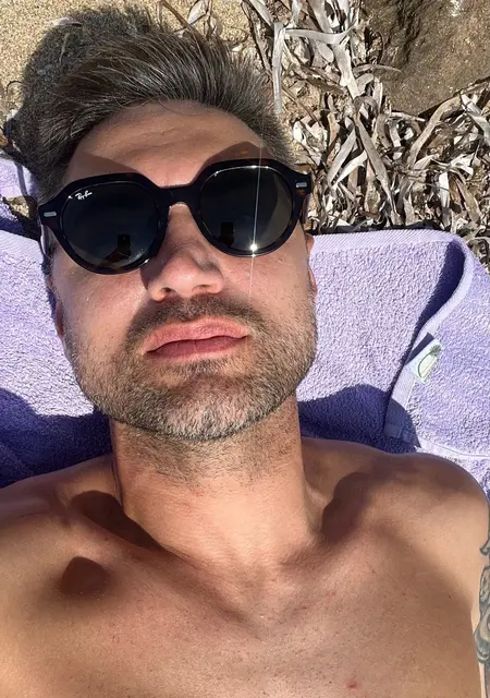 Max из Томска, ищу на сайте знакомства на одну ночь