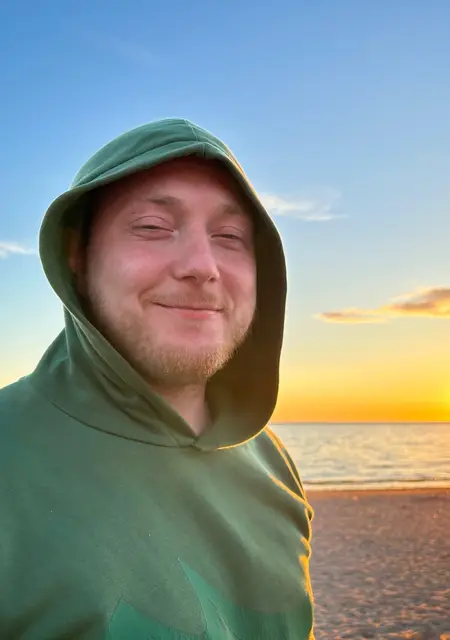 Ivan из Северодвинска, мне 34, познакомлюсь для приятного времяпровождения