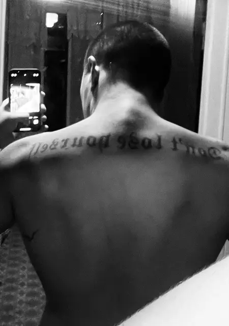 Я Владислав, 19, знакомлюсь без обязательств в Рязани