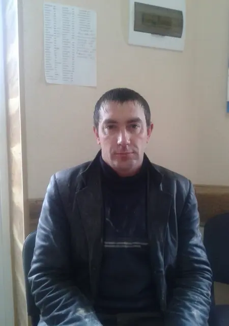 Alex из Анапы, мне 58, познакомлюсь на одну ночь