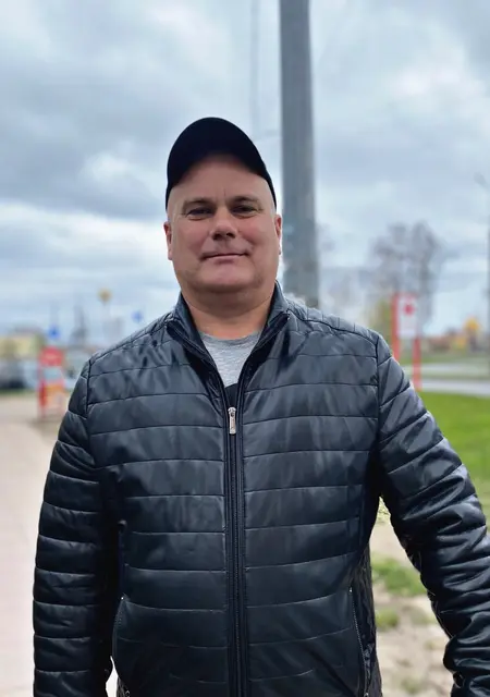 Alex из Петрозаводска, мне 40, познакомлюсь без обязательств