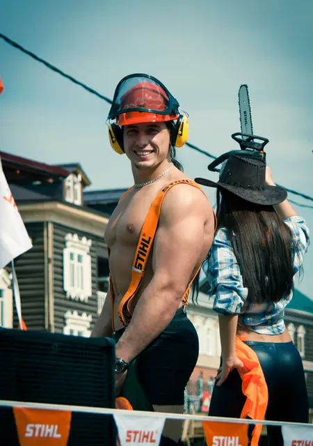 Иван из Усинска, мне 36, познакомлюсь на одну ночь