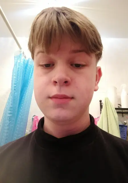 Егор из Нижнего Тагила, ищу на сайте знакомства на одну ночь