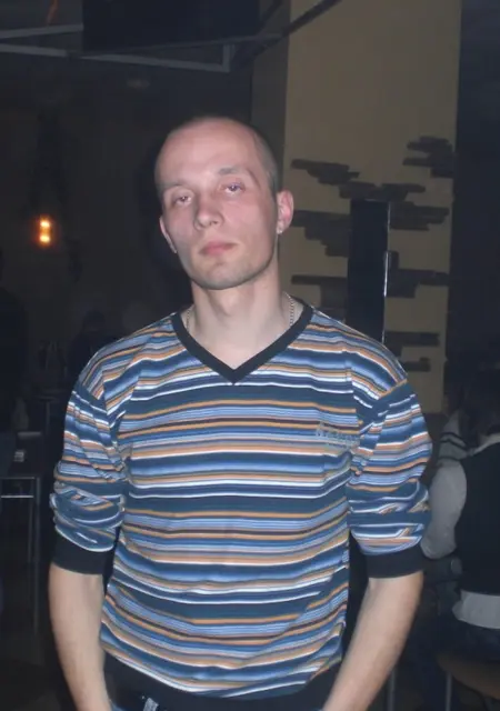 Петр из Новомосковска, мне 39, познакомлюсь на одну ночь