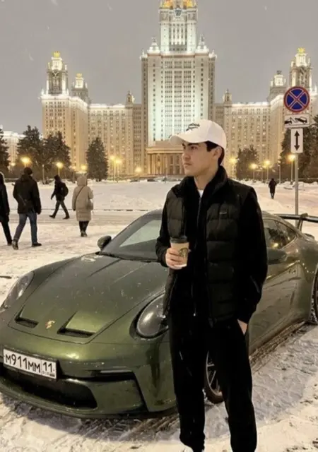 Я Arsen, 28, из Перми, ищу знакомство для открытые отношения