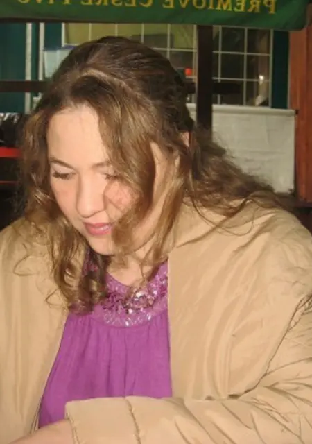 Я Любовь, 47, из Санкт-Петербурга, ищу знакомство для постоянных отношений