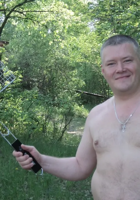 Я Тарас, 42, знакомлюсь для дружбы в Кременчуге