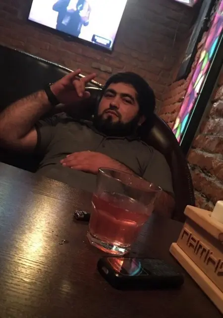 Я Камиль, 31, из Нальчика, ищу знакомства на одну ночь