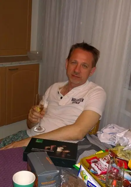 Я Alexander, 57, из Сочи, ищу знакомство для вирта