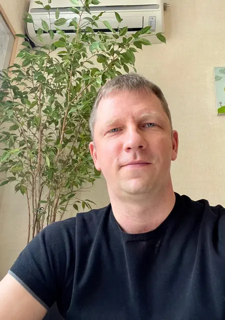 Я Андрей, 42, знакомлюсь для открытые отношения в Калининграде