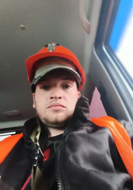 Я Саша, 31, знакомлюсь без обязательств в Айхале