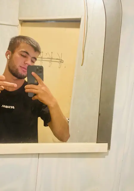 Сухроб из Оренбурга, мне 23, познакомлюсь для совместных путешествий