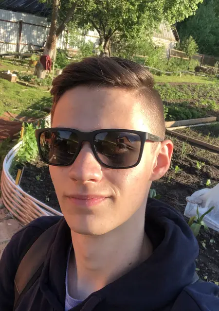 Я Егор, 23, знакомлюсь на одну ночь в Ярославле