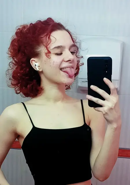 Я Екатерина, 20, из Красноярска, ищу знакомство для постоянных отношений