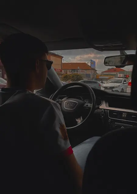 Я Александр, 28, из Крымска, ищу знакомство для приятного времяпровождения