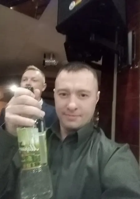 Я Вениамин, 40, из Северска, ищу знакомства без обязательств