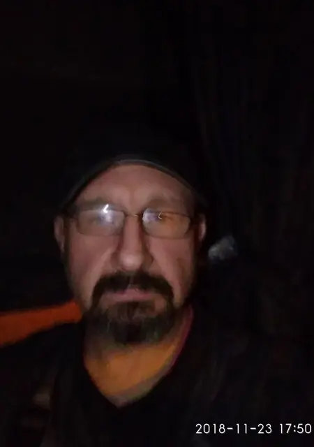 Глеб из Пушкина, ищу на сайте знакомства без обязательств