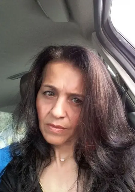 Sissy из Афин, мне 45, познакомлюсь