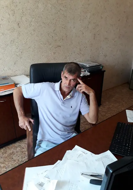 Я Fylhtq, 59, знакомлюсь для постоянных отношений в Красноярске