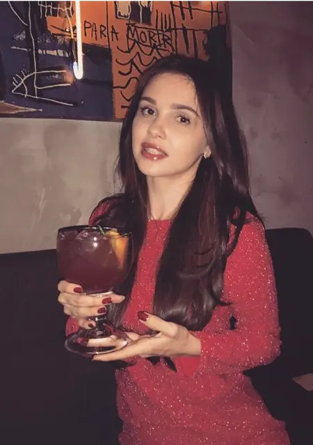 Алина из Казани, мне 38, познакомлюсь для дружбы