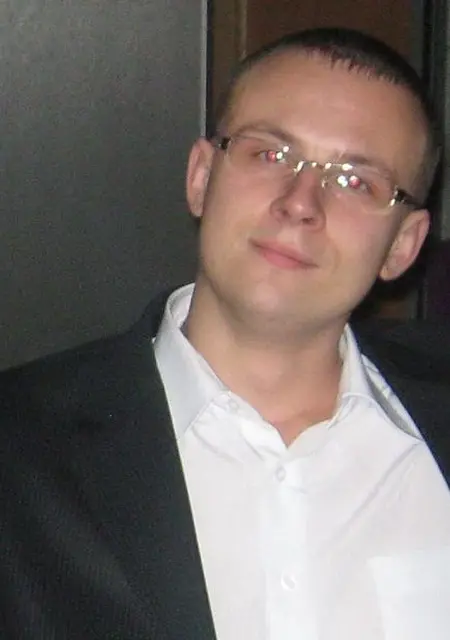 Я Roman, 35, из Александрова, ищу знакомства без обязательств