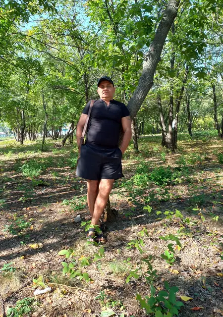 Александр из Омска, мне 54, познакомлюсь без обязательств