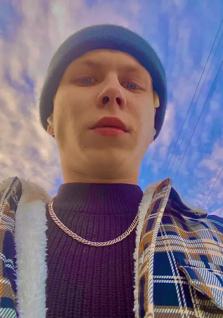 Denis из Магадана, мне 27, познакомлюсь на одну ночь