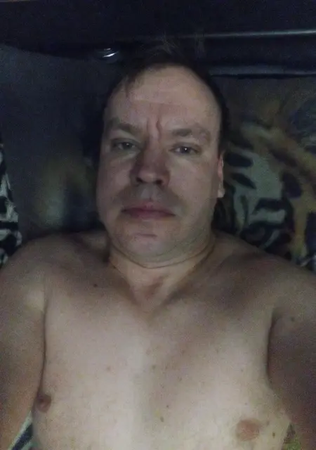 Вадим из Рязани, мне 45, познакомлюсь для дружбы