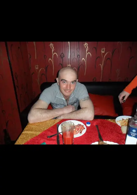 Заур из Биробиджана, мне 43, познакомлюсь на одну ночь