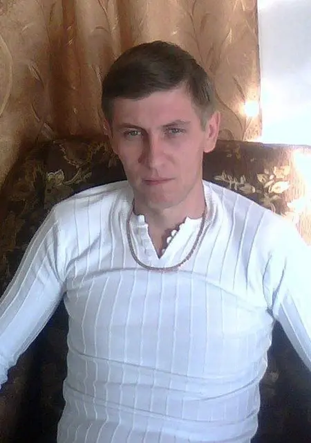 Я Николай, 44, из Шахт, ищу знакомство для постоянных отношений