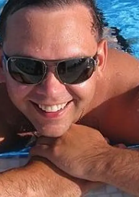 Санек из Брянска, мне 52, познакомлюсь на одну ночь