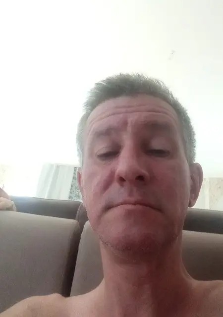 Я Андрей, 51, из Красноярска, ищу знакомства без обязательств