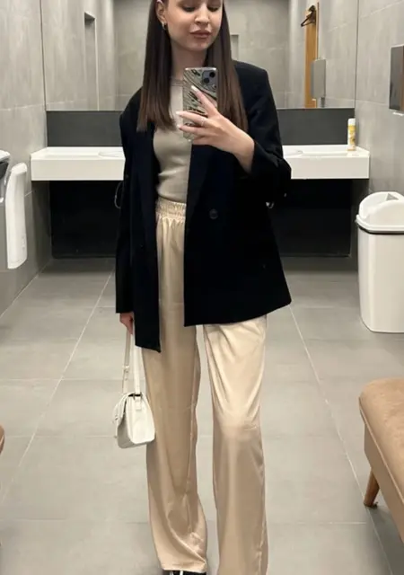 Flora из Ялты, ищу на сайте общение