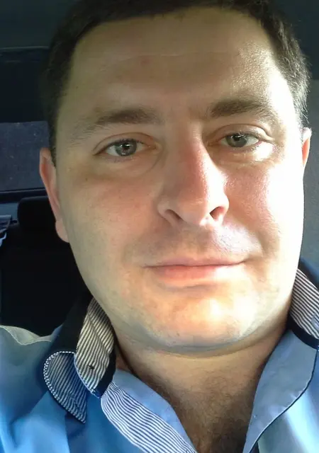 Я Artem, 42, из Пятигорска, ищу знакомства без обязательств