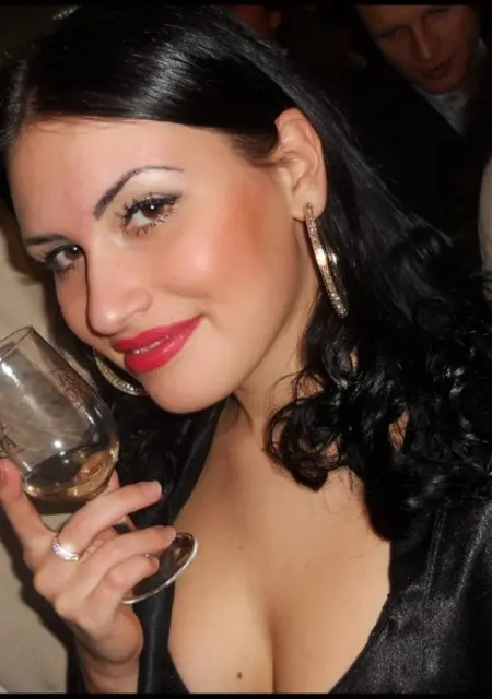 Я Алекс, 40, знакомлюсь для дружбы в Нерюнгри