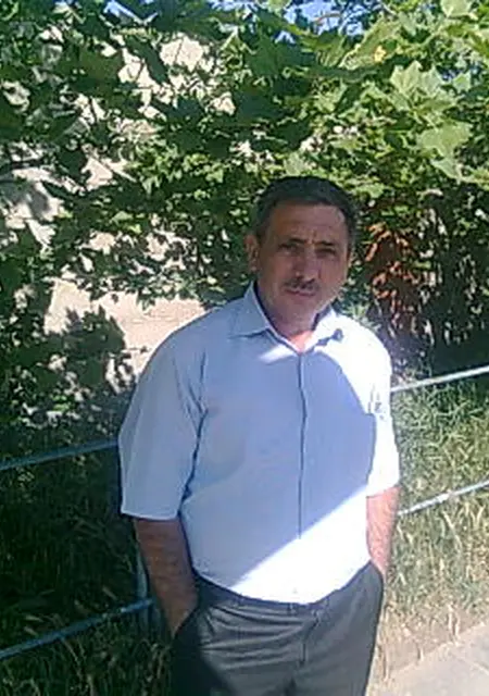 Я Рустам, 56, из Саратова, ищу знакомство для приятного времяпровождения