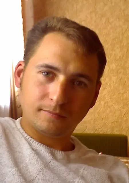 Sergio из Бобруйска, мне 44, познакомлюсь на одну ночь