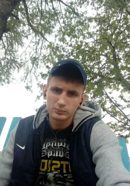 Я Гоша, 32, знакомлюсь без обязательств в Ленинске-Кузнецком