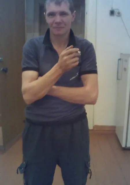 Я Вася, 43, из Свободного, ищу знакомство для дружбы