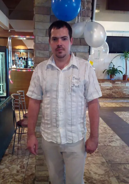 Vladimir из Волгограда, ищу на сайте знакомства на одну ночь