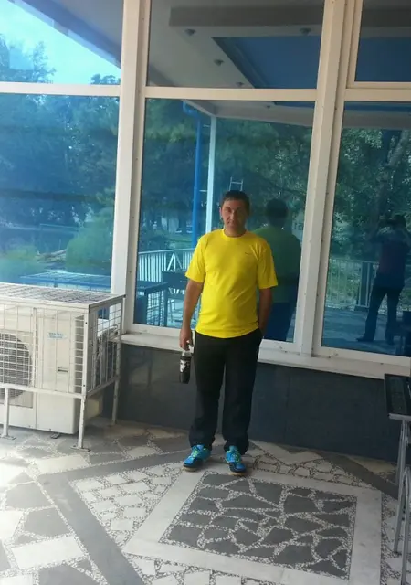 Я Боря, 48, знакомлюсь без обязательств в Ессентуках