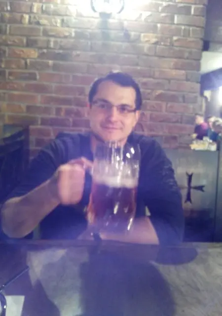 Dima з Рівного, мені 40 років, познайомлюсь для вірт