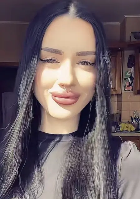 Я Алина, 19, знакомлюсь для общения в Усть-Куте