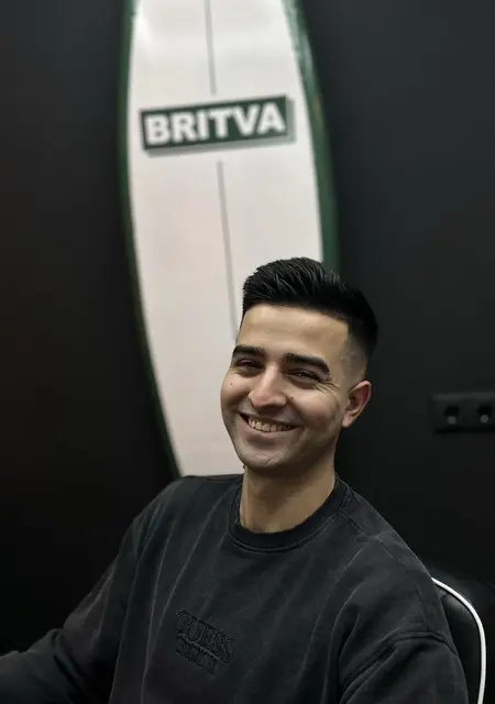 Я Марк, 26, знакомлюсь для вирта в Москве