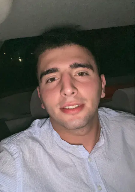 Тимур из Южно-Сахалинска, ищу на сайте знакомства на одну ночь