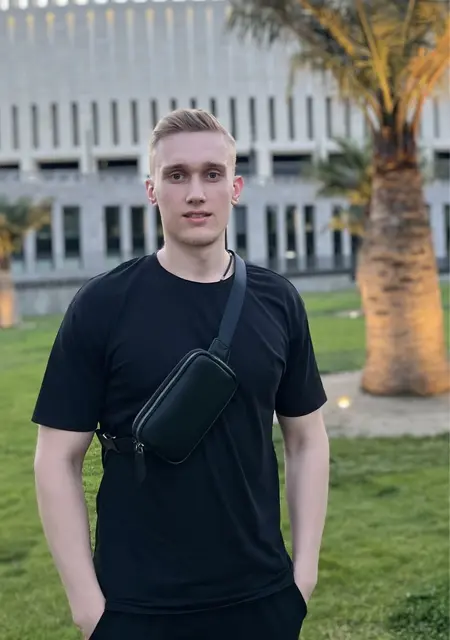 Я Александр, 27, из Белгорода, ищу знакомство для постоянных отношений