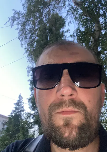 Я Alex, 40, знакомлюсь на одну ночь в Волгограде