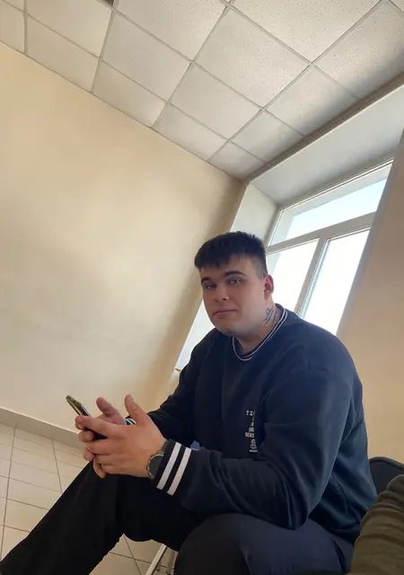 Я Алексей, 21, из Домодедова, ищу знакомства без обязательств